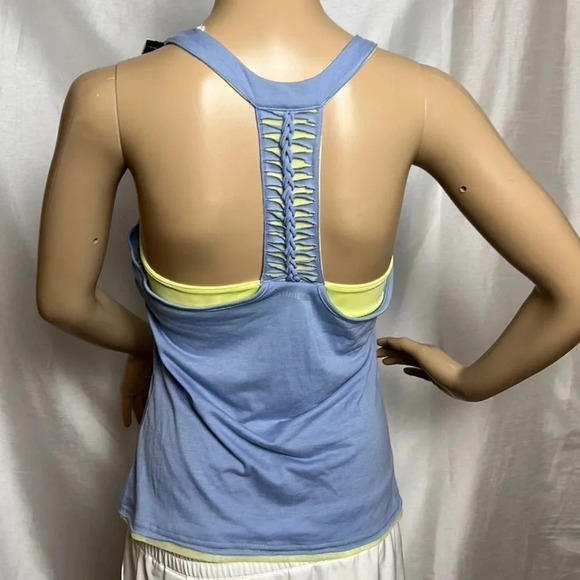 ADIDAS. Women tank top,NWT,workout, blue ,racerback,built in bra,logo,gym,resort - Picture 4 of 13